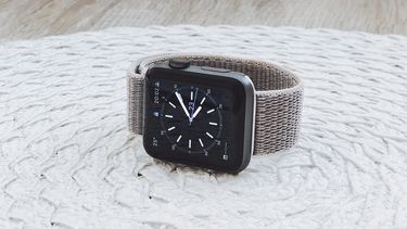 Waarom je Samsung of Apple Watch regelmatig tegen je liegt