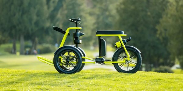 Deze bizarre elektrische fiets is de droom van golfers