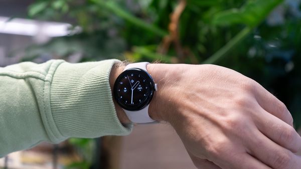 Google Pixel Watch 2 review watchface